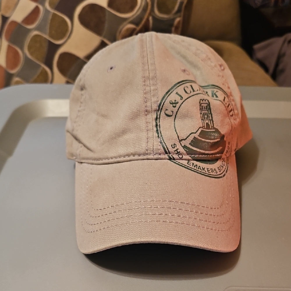 Clarks LTD. hat